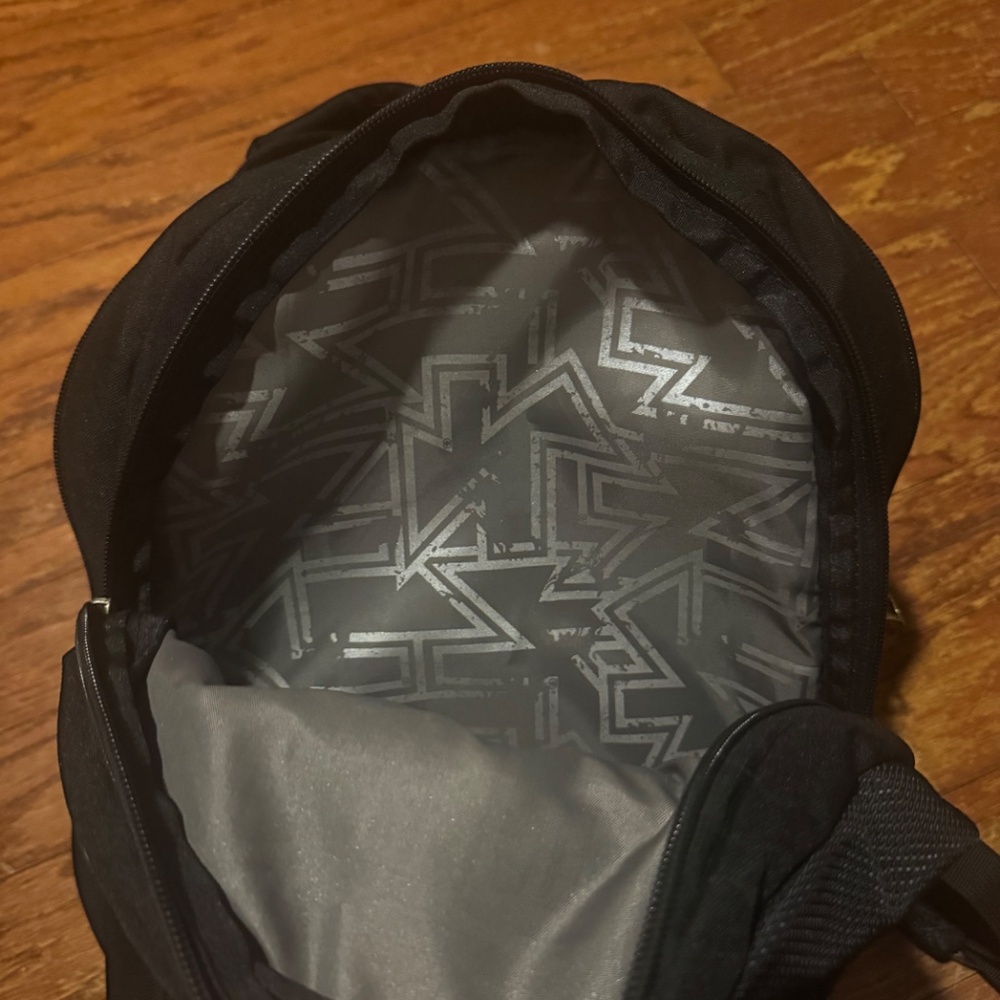 Budweiser Ogio backback - Picture 5 of 6